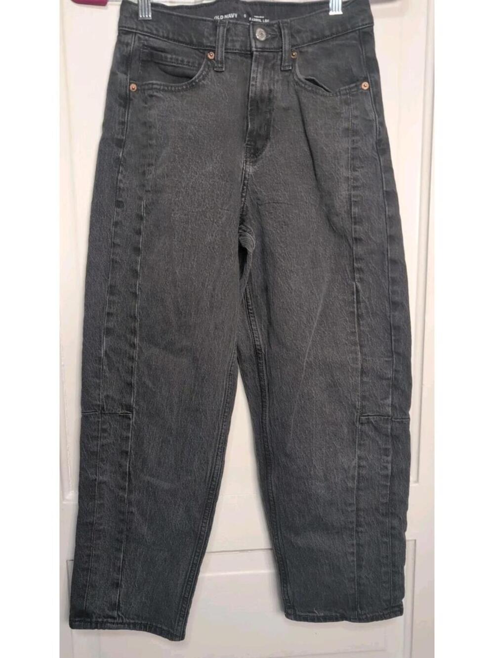 Old Navy BARREL LEG Faded Black High-Rise Jeans Women's 0 (1326)